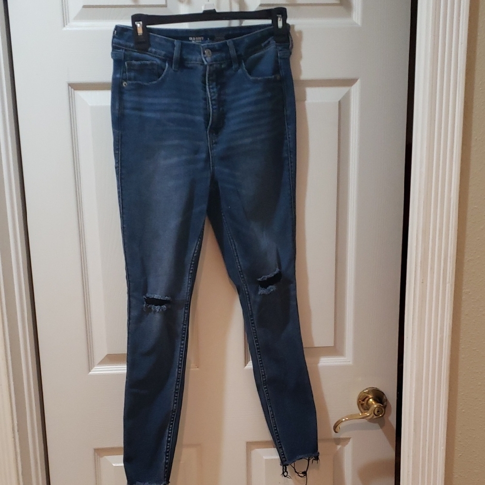 Old Navy Dark Rockstar Super Skinny Extra High Rise with Knee Rips